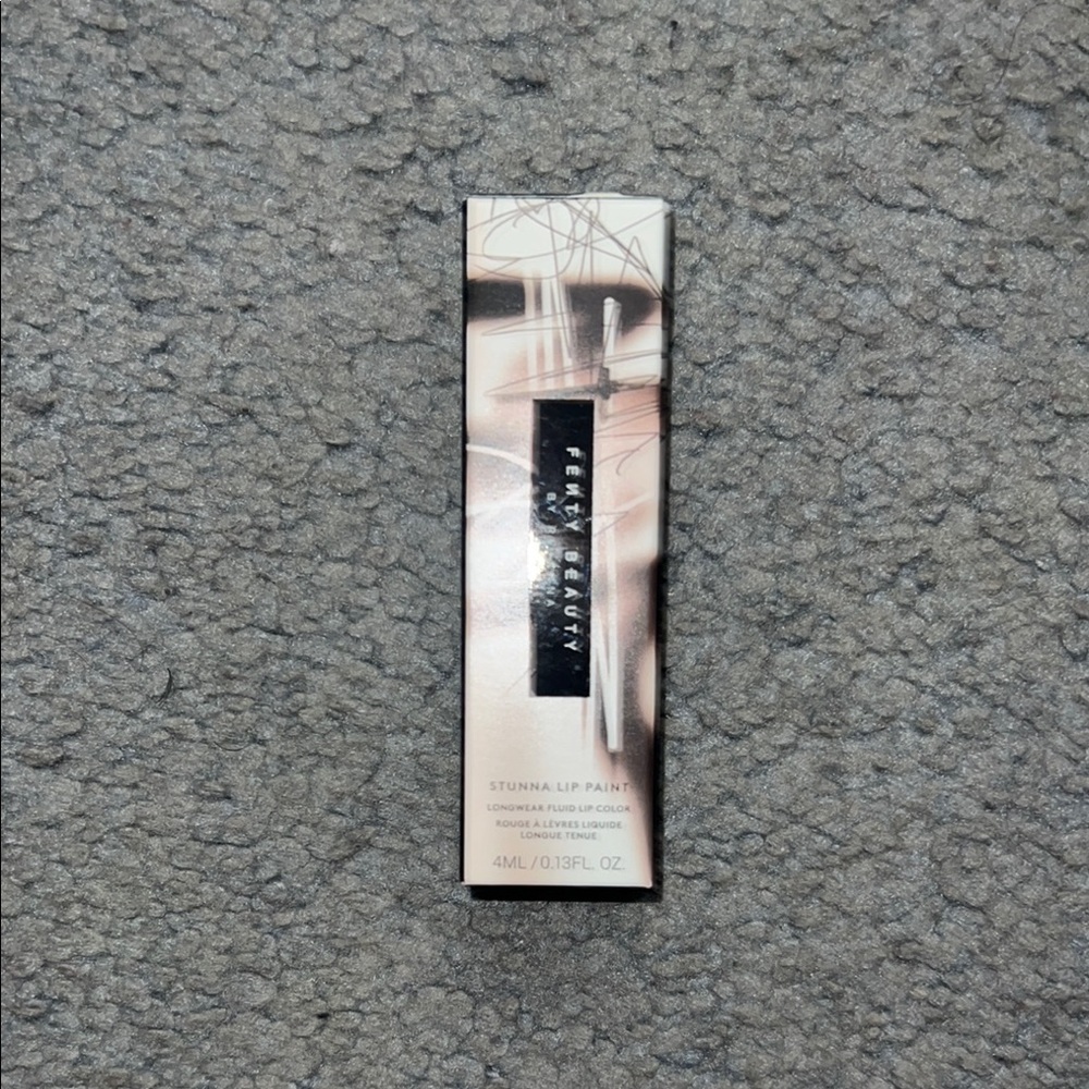 Fenty Beauty Stunna Lip Paint in Black and Cream